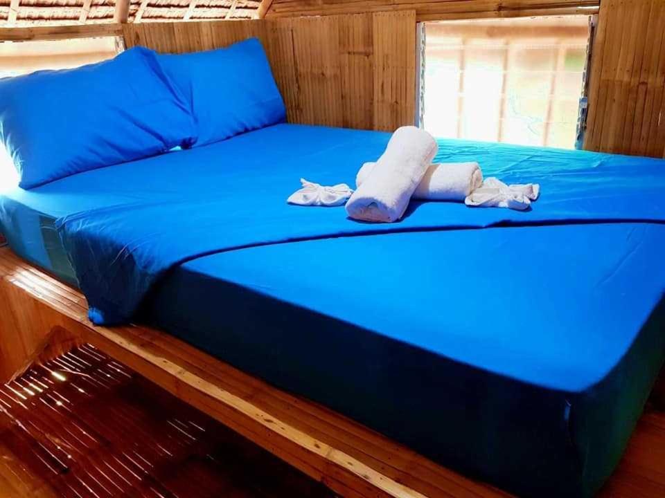 Nirvana Bamboo Houses & Dive Resort Моалбоал Екстериор снимка
