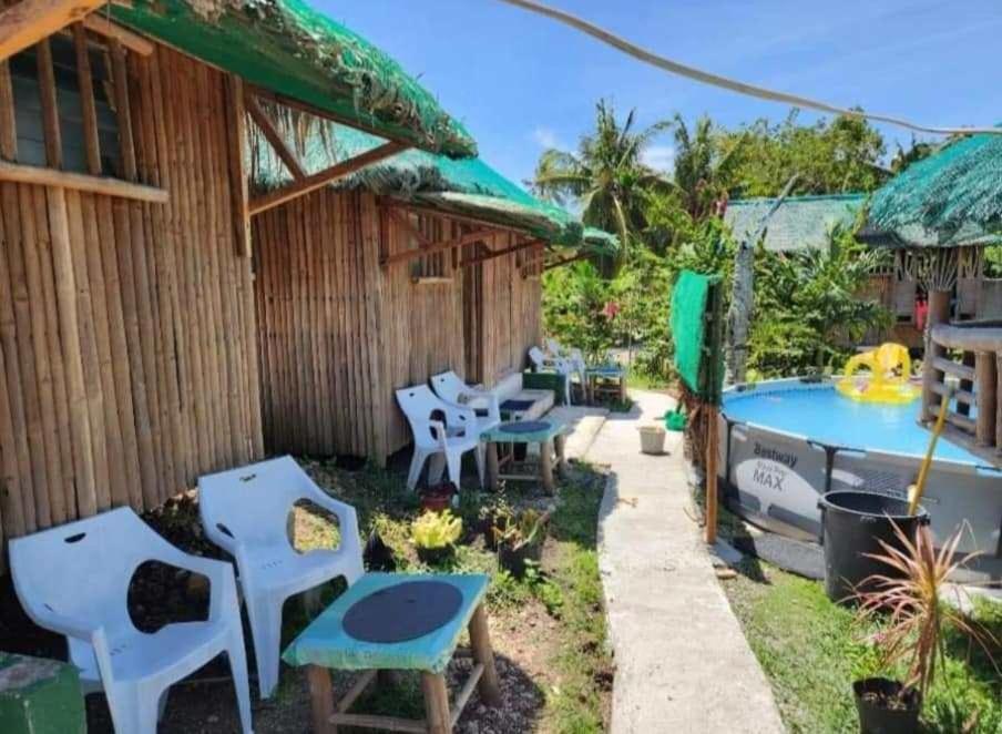 Nirvana Bamboo Houses & Dive Resort Моалбоал Стая снимка