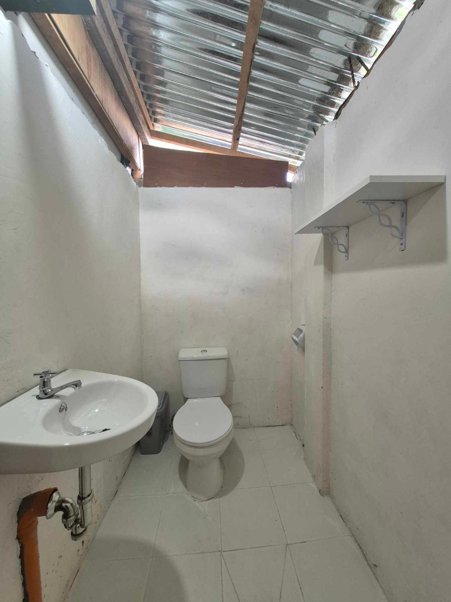 Nirvana Bamboo Houses & Dive Resort Моалбоал Екстериор снимка