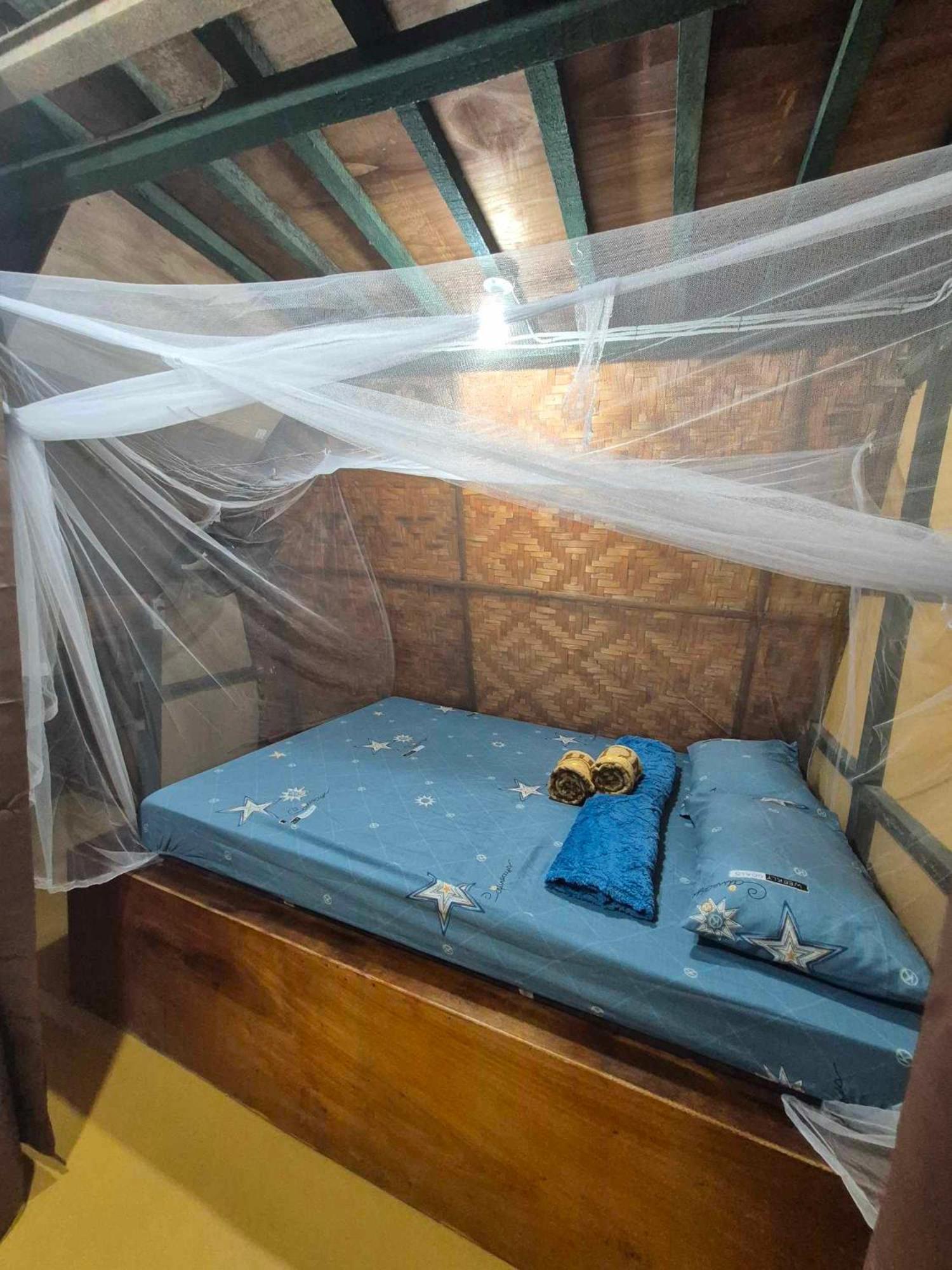 Nirvana Bamboo Houses & Dive Resort Моалбоал Екстериор снимка